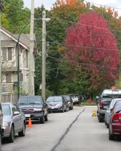 Quebec Street: barely wide enough for a car - wouldn't a one way make sense?